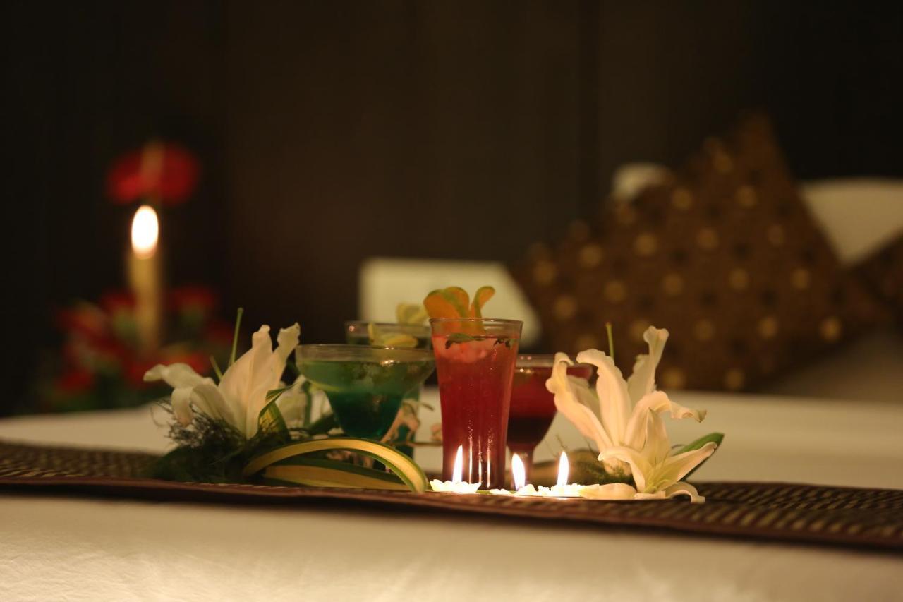 Prakruti Resort Vadodara Buitenkant foto